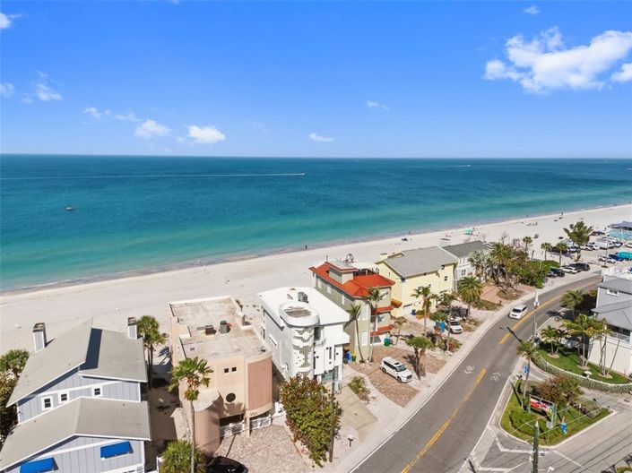 Image No.56-3 Bed Property for sale