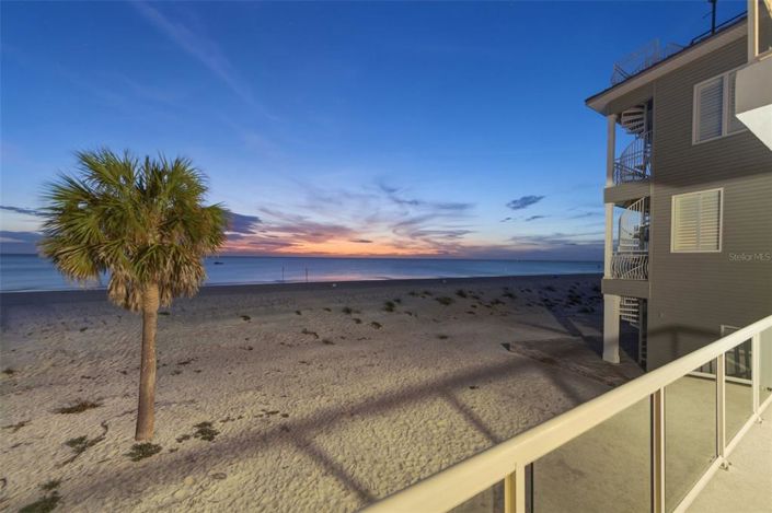 Image No.9-3 Bed Property for sale