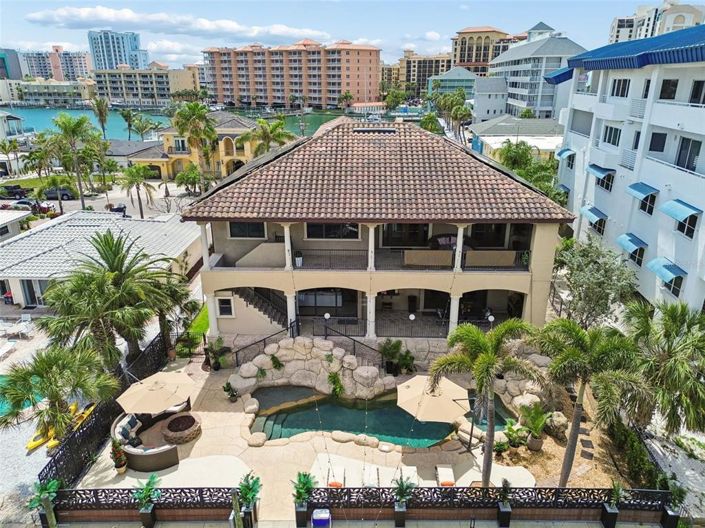 Image No.11-4 Bed Property for sale