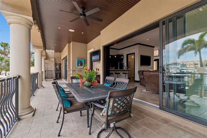 Image No.18-4 Bed Property for sale