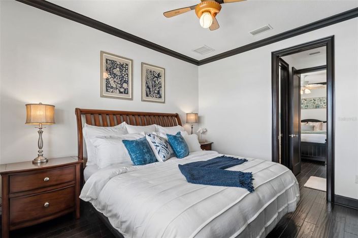 Image No.39-4 Bed Property for sale