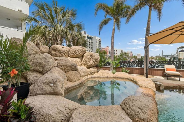 Image No.51-4 Bed Property for sale