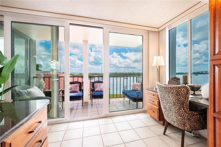 Image No.18-Propriété de 2 chambres à vendre à St. Petersburg