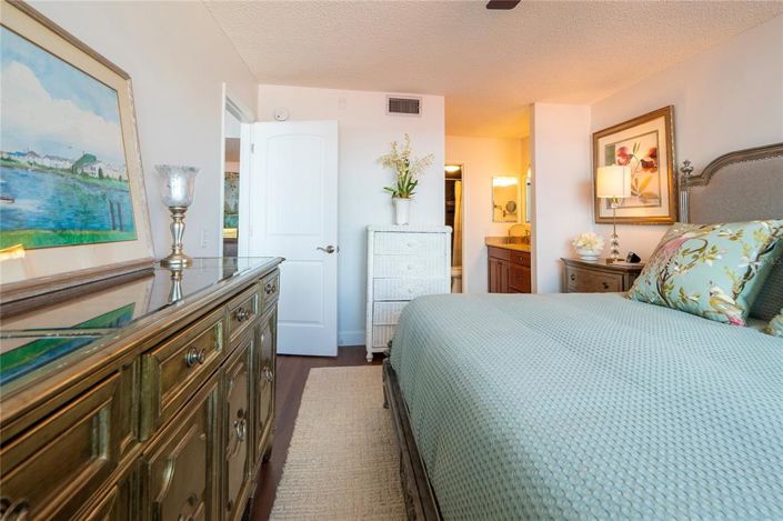 Image No.30-Propriété de 2 chambres à vendre à St. Petersburg