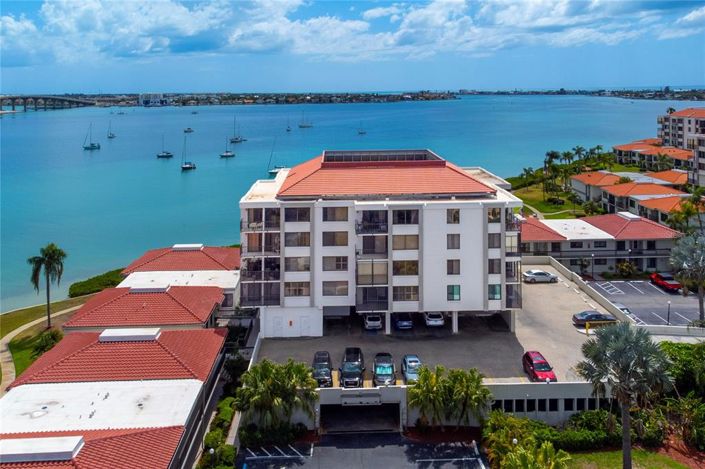 Image No.50-Propriété de 2 chambres à vendre à St. Petersburg