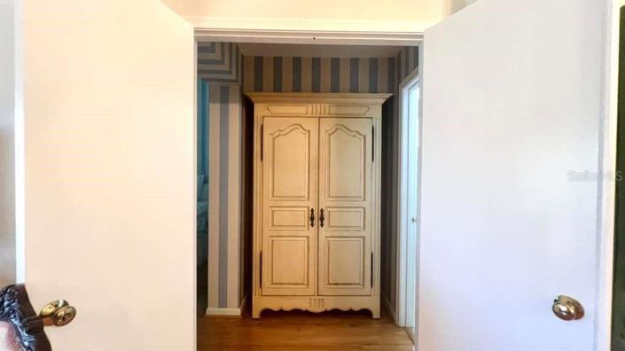 Image No.22-Propriété de 2 chambres à vendre à St. Petersburg