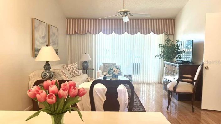 Image No.5-Propriété de 2 chambres à vendre à St. Petersburg