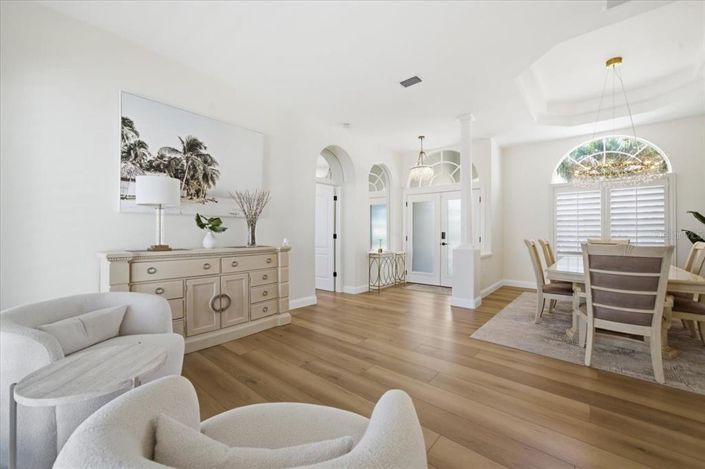 Image No.20-3 Bed Property for sale