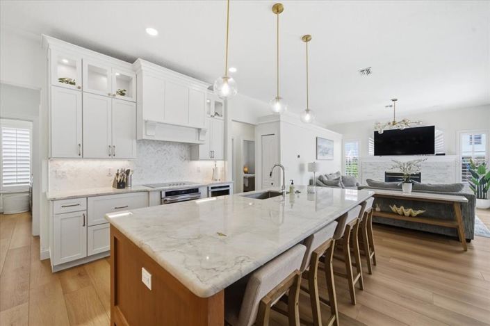 Image No.23-3 Bed Property for sale