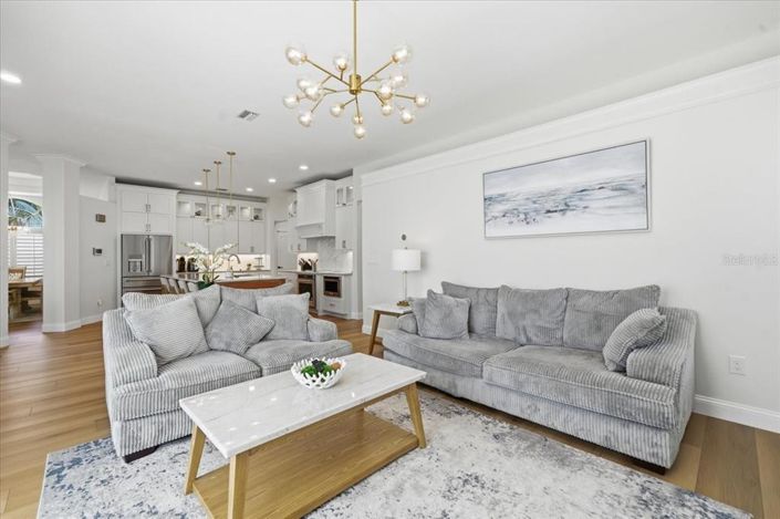 Image No.35-3 Bed Property for sale