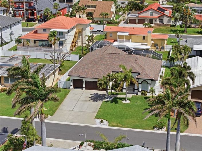 Image No.4-3 Bed Property for sale