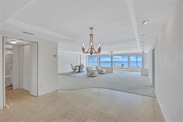 Image No.5-Propriété de 2 chambres à vendre à Sarasota