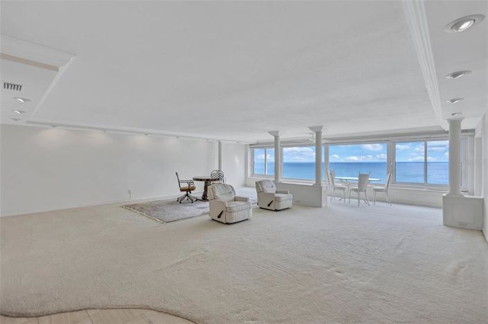 Image No.6-Propriété de 2 chambres à vendre à Sarasota