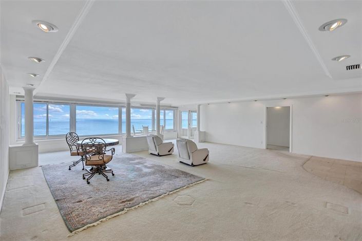 Image No.9-Propriété de 2 chambres à vendre à Sarasota