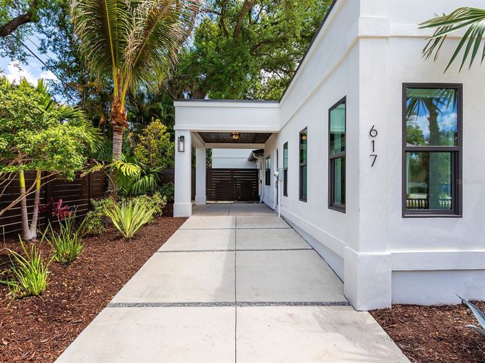 Image No.24-3 Bed Property for sale