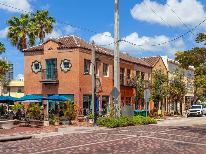 Image No.30-3 Bed Property for sale