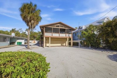 1 - Anna Maria, Property