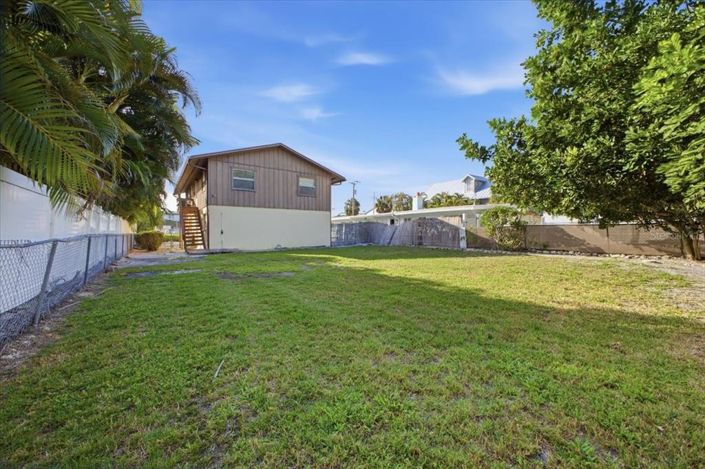 Image No.21-2 Bed Property for sale