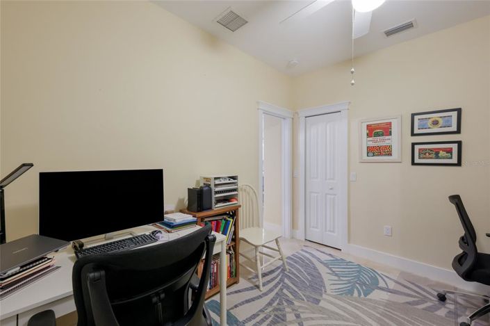 Image No.25-5 Bed Property for sale