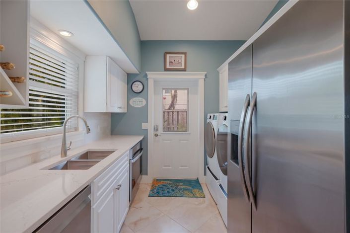 Image No.26-5 Bed Property for sale