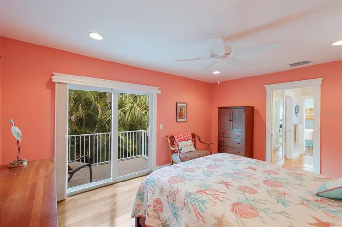 Image No.39-5 Bed Property for sale