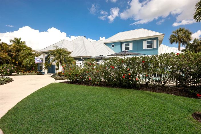 Image No.6-5 Bed Property for sale