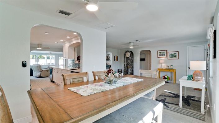 Image No.13-3 Bed Property for sale