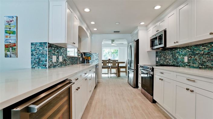 Image No.20-3 Bed Property for sale