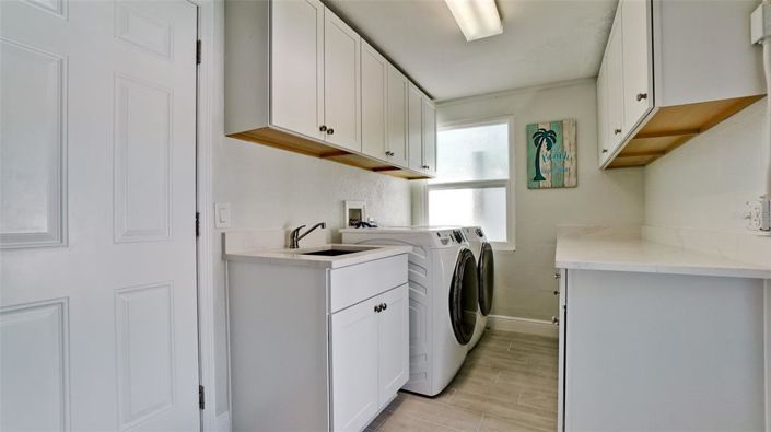 Image No.23-3 Bed Property for sale