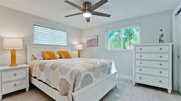 Image No.29-3 Bed Property for sale