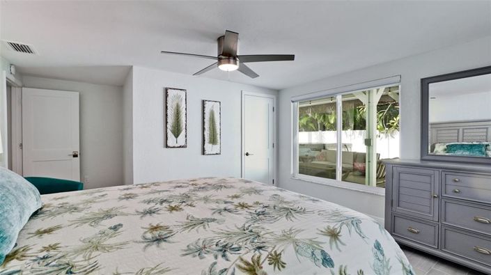 Image No.34-3 Bed Property for sale