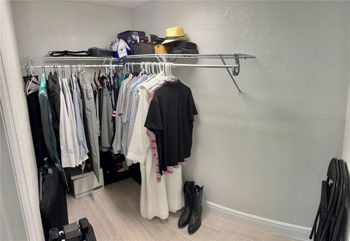 Image No.36-3 Bed Property for sale