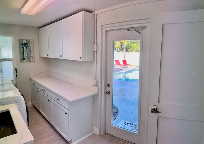 Image No.37-3 Bed Property for sale