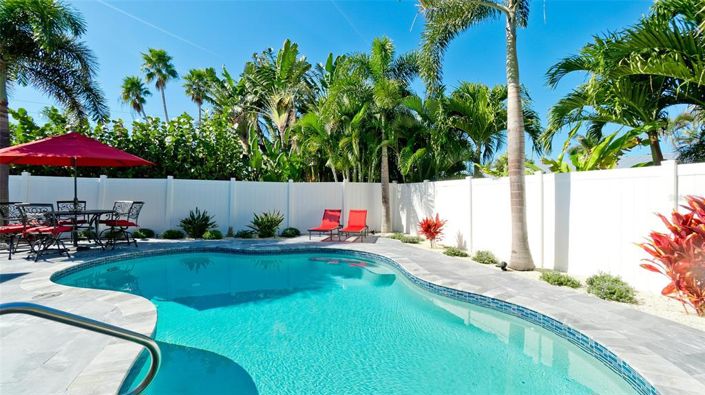 Image No.42-3 Bed Property for sale