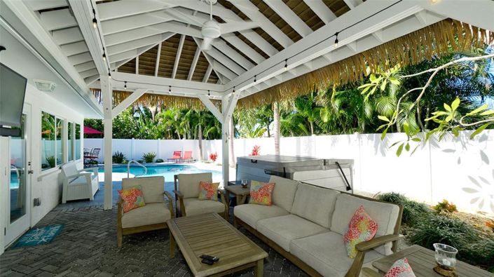 Image No.47-3 Bed Property for sale