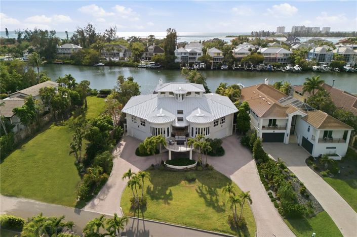 Image No.5-Propriété de 5 chambres à vendre à Sarasota