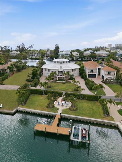 Image No.8-Propriété de 5 chambres à vendre à Sarasota