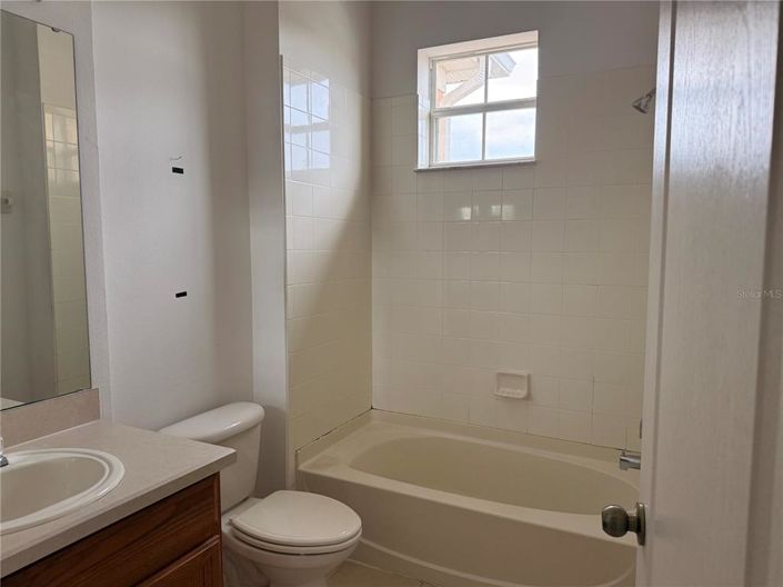 Image No.10-2 Bed Townhouse for sale