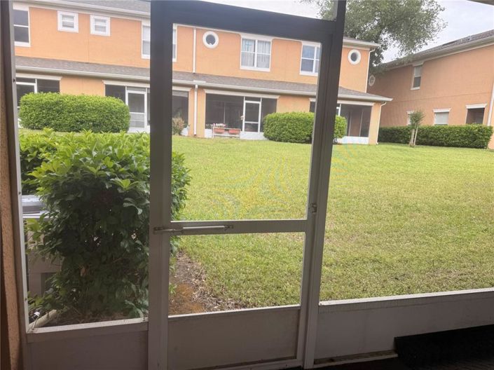 Image No.14-2 Bed Townhouse for sale