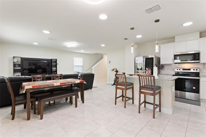 Image No.12-4 Bed Property for sale