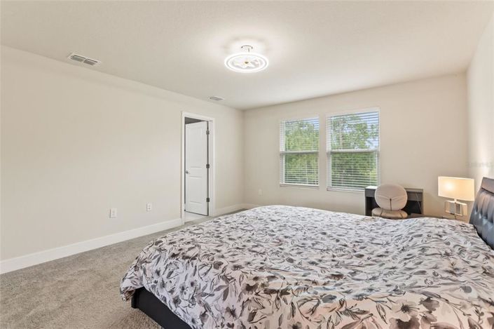 Image No.26-4 Bed Property for sale