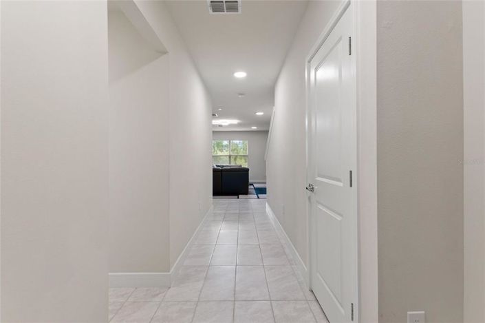 Image No.4-4 Bed Property for sale