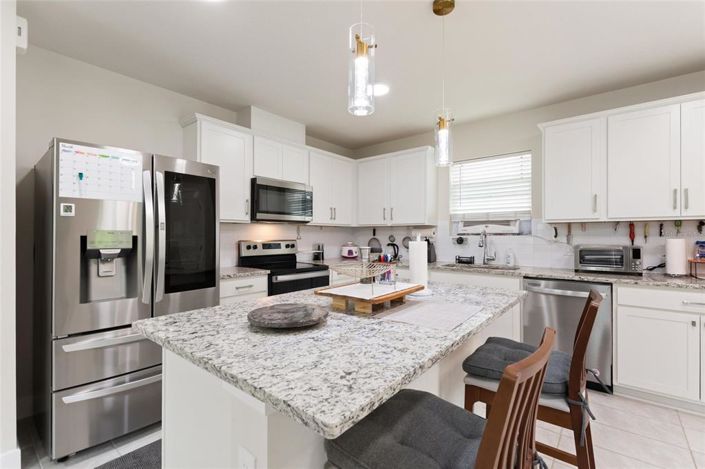 Image No.9-4 Bed Property for sale