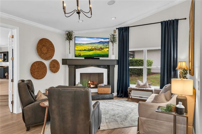 Image No.28-4 Bed Property for sale