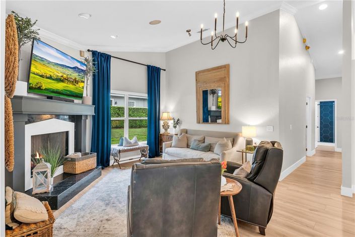 Image No.29-4 Bed Property for sale