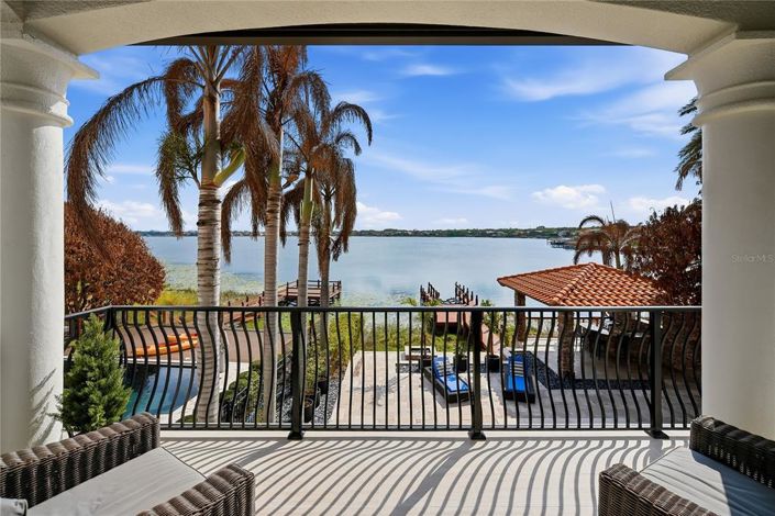 Image No.23-5 Bed Property for sale