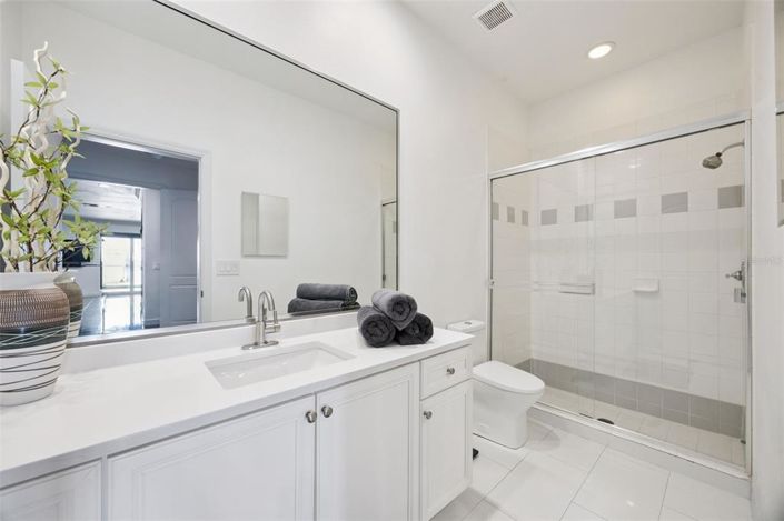 Image No.49-5 Bed Property for sale