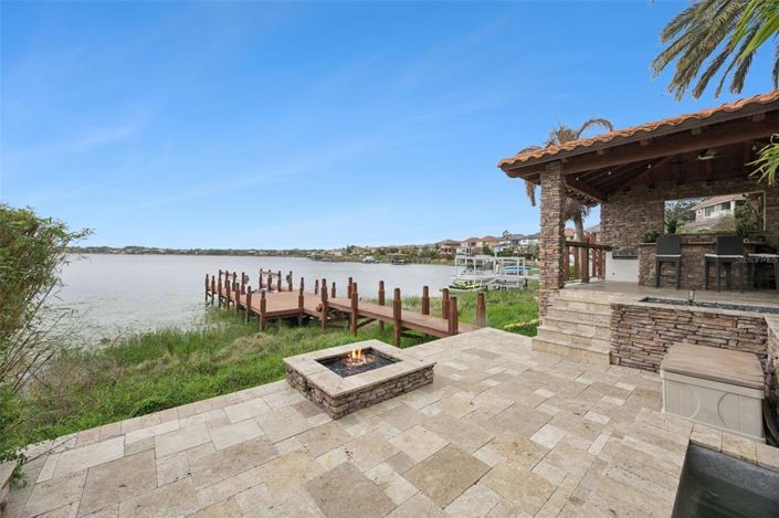 Image No.55-5 Bed Property for sale