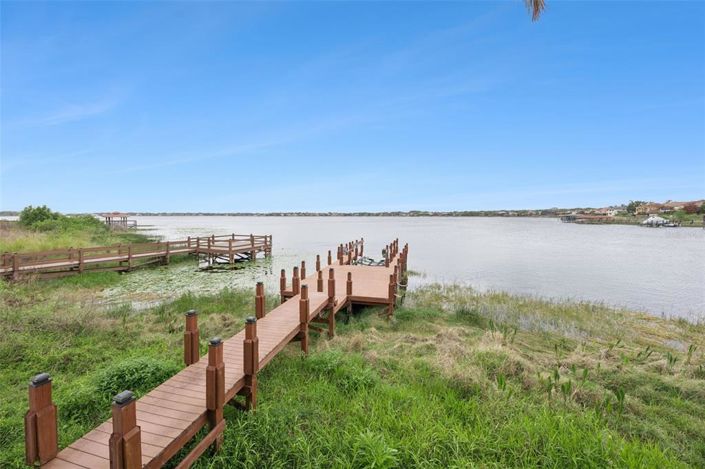 Image No.57-5 Bed Property for sale