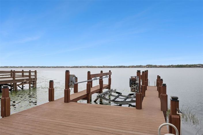 Image No.8-5 Bed Property for sale